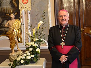 Jezus je umrl in živi
