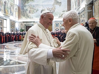 »Benedikt XVI. krepi mene in vso Cerkev«