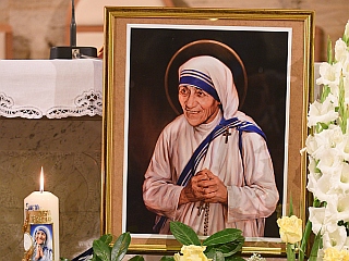 Nova Družina o »materi ubogih«