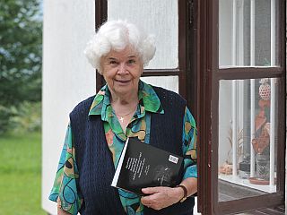 Nagrado Nadja Maganja prejme Berta Golob