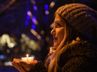 Doživeti prazniki z božično Družino