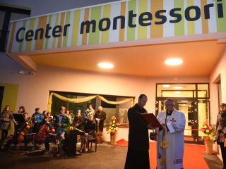 Montessori center v Podutiku za 200 otrok