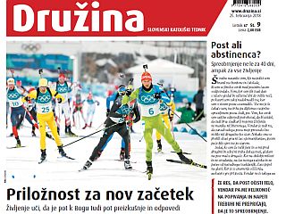 Med bralci že 9., postno obarvana številka Družine