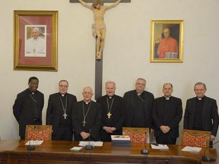 Škofje v Rimu predstavili slovensko šolstvo