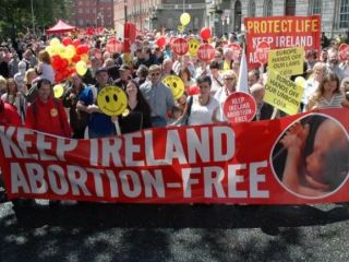 Irci na referendumu za odpravo prepovedi splava