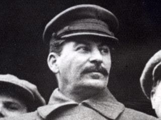 Stalin poskušal vzpostaviti diplomatske odnose s Svetim sedežem