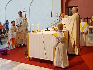 Slovesne zaobljube p. Tomaža Mikuša