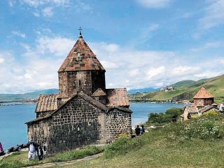 Armenija in Gruzija - deželi, kjer so oznanjali prvi apostoli