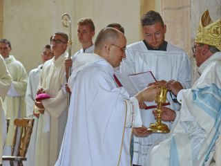 Kartuzijani imajo novega duhovnika