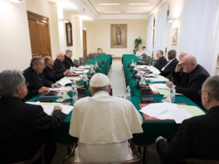 Vatikan »načrtuje odgovor« na Viganojeve obtožbe