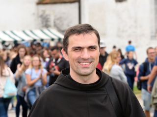 »Upajmo si biti drugačni«