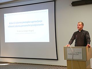 Simpozij cerkvenih pravnikov