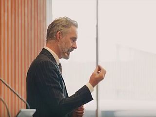 Oglejte si posnetek Petersonovega predavanja!