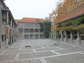 Knjiga o ljubljanskih Križankah
