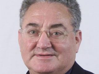 Umrl je nekdanji goriški nadškof Dino De Antoni