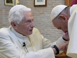 Benedikt XVI. o spolnih zlorabah: potrebna je prenova vere