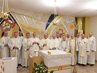 Novorojeni bojevnik naj razvedri in odpre naša srca