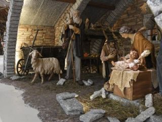Papež: jaslice spominjajo na pomembne stvari v življenju