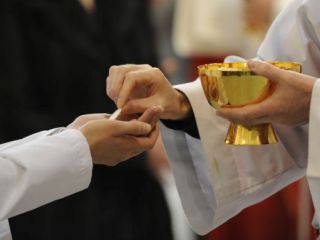 Župnije v času novega virusa korona