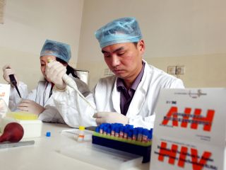 Drugi bolnik premagal okužbo z virusom hiv
