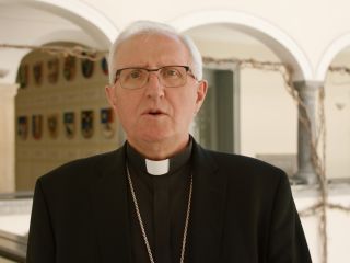 Nadškof Zore: Bodimo podobni našemu Bogu, ki nikogar ne zapusti