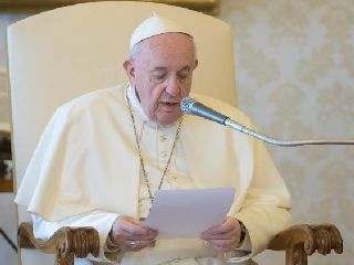 Papež med avdienco: poklicani smo živeti polnost življenja