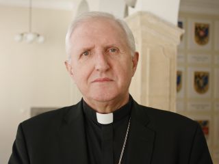 Nadškof Zore: Pojdimo na pot duha, pot srca
