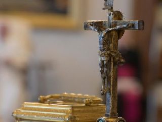 Papež: pogled na križ nas osvobaja predsodkov o Bogu