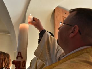 Pridigi škofov Bizjaka in Štumpfa med vigilijo