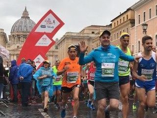 Papež mladim atletom: šport gradi mostove