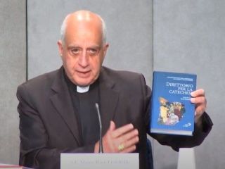 V Vatikanu izdali nova navodila za katehezo