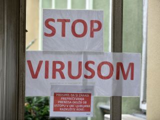 Od torka gibanje omejeno na občine