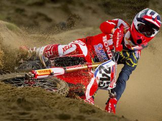 Tim Gajser četrtič svetovni prvak