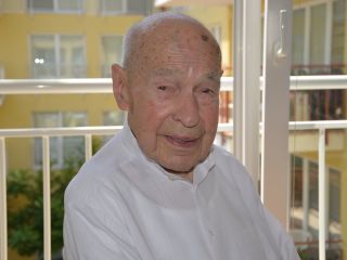 Iz arhiva: pogovor z msgr. dr. Jožefom Smejem