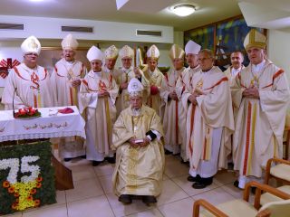 »Učen in ponižno dober škof«