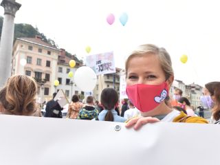 Odziv na laži s Kolodvorske