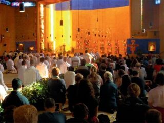 Sveti oče taizejskemu srečanju: v novem letu širite upanje