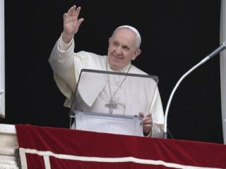 Papež vzhodnim kristjanom voščil blagoslovljeno veliko noč