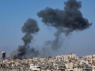 Spopadi v Gazi se nadaljujejo in stopnjujejo