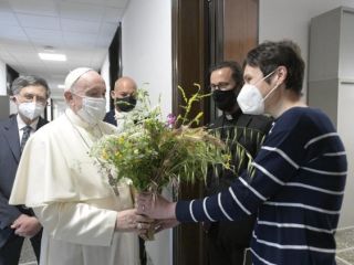 »Obiskal nas je papež Frančišek!«