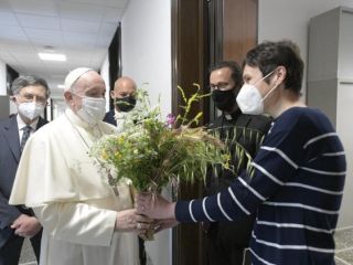»Obiskal nas je papež Frančišek!«
