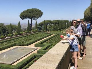 Izredno odprtje Papeških vil v Castel Gandolfu