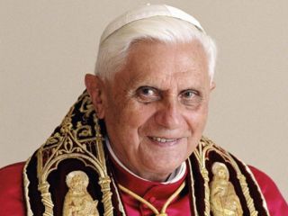 Nova spletna stran o papežu Benediktu XVI.