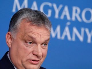 Madžarski škofje: papež se bo srečal s predsednikom Orbanom