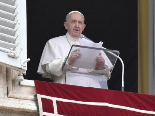 Papež: svet si ne sme zatiskati oči pred izkoriščanjem otrok
