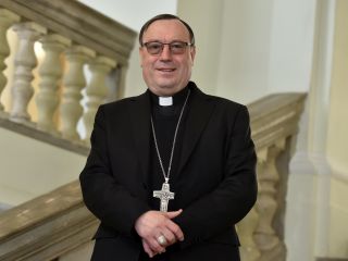 Nadškof Cvikl ob 10. obletnici »Svetega bankrota«