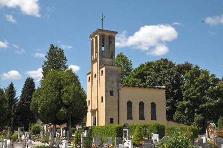 Ločna, pokopališče Žalostne Matere Božje