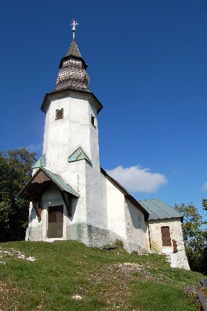 Podružnična cerkev Marijinega vnebovzetja, Ključevica, Kum
