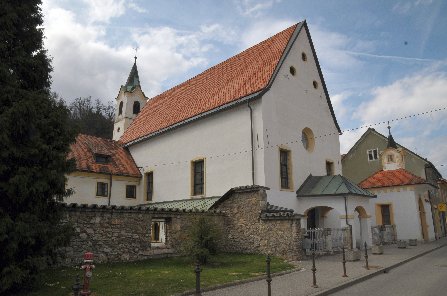 Redovna cerkev Device Marije Brezmadežne
