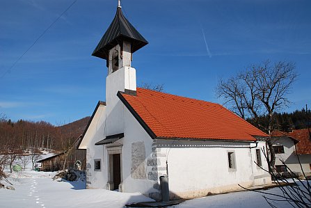 Podružnična cerkev sv. Ane pri Ložu. 